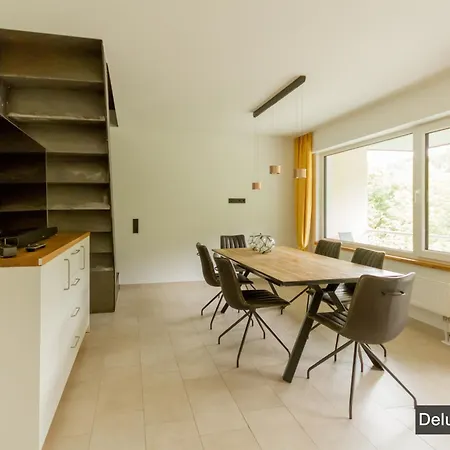 Rurtal De Luxe דירה